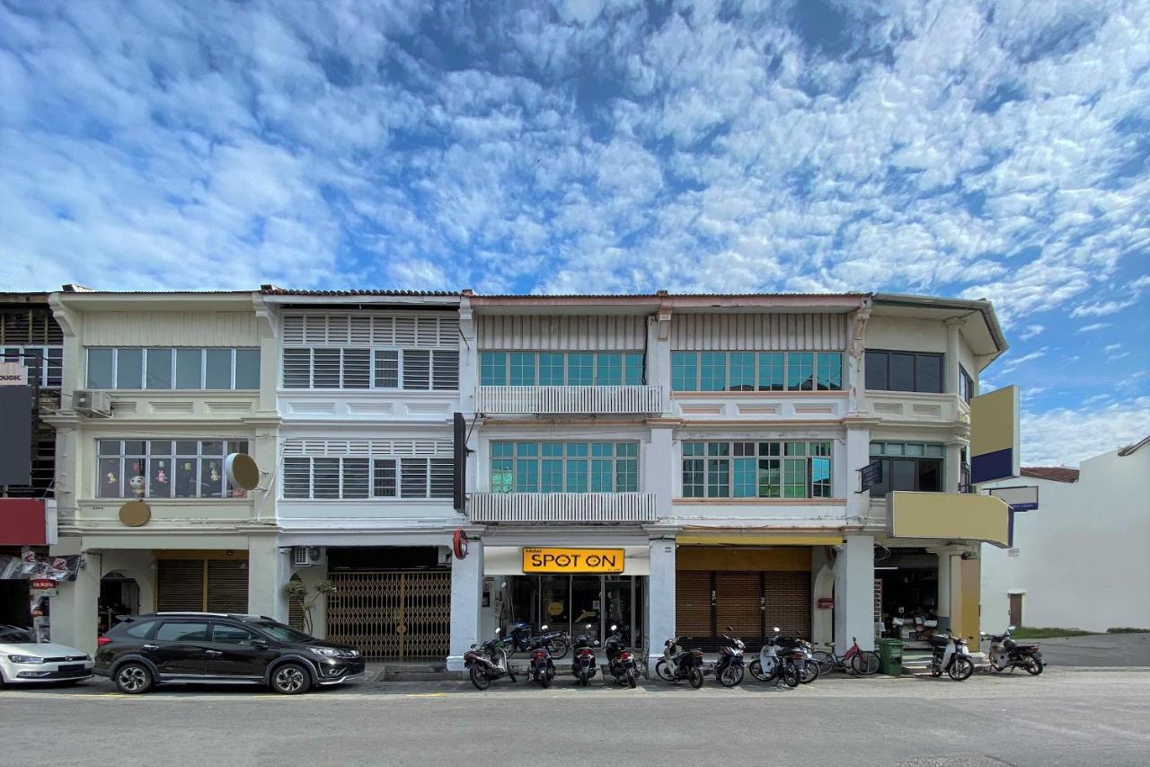 Spot On 89673 Good Friend Hotel George Town Exterior photo